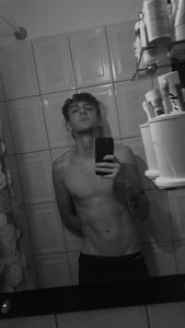 Chaooss1 Public صورة واحدة|Chaooss1 Public صورتان|Chaooss1 Public  4 صور|Chaooss1 Public  4 صورة