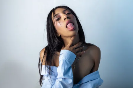 Antonella_Barone I still have a lot to show you Pic 3