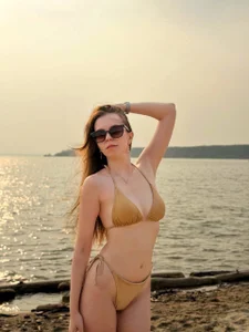 Betty_Andrews Beach season ☀☀☀ Pic 6