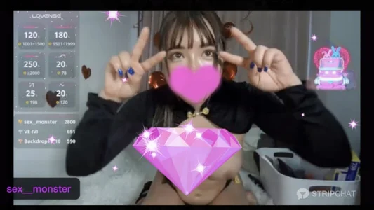 sara__xx__love kullanıcısının 🤎2/15(土)バレンタイン💌配信エフェクト集🤎たくさんのご来場ありがとうございました〜🥰限定配信楽しかったです！リク＆エフェクト嬉しいです😍 Thanks for watching ❤️ albümü -  3 fotoğraf