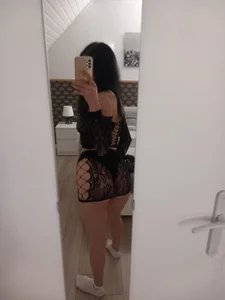 Virgin_Pussy_Love Public รูป  4