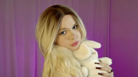 KittyNuarr hello, blonde 🎀 Billede