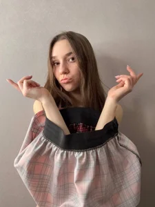 PetraHambelton a smile will always warm up Pic 2