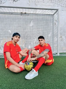 SPORTS PHOTO SECTION 2026 de Adventurous_Boys  5 Imagens