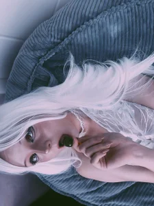 ViviLight Your kitten in white outfit slika 5