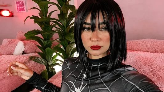 Your spider woman 🕸️🖤 de Yumeku_04 Foto 3