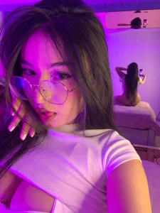 Ivory_Dlacour 🤍🩶 Pic 5