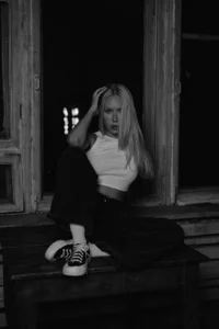 pureeangel black and white Pic 8