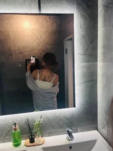 topazdew Just me Poză 4