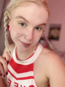 Mia_WaterFall CUTE PETITE BLONDE CHEERLEADER Kuva 2
