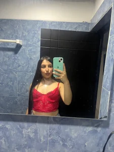 Sophie-Beltran Public Pic 3