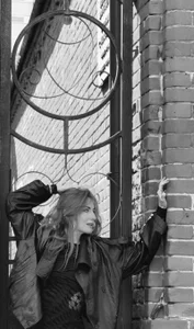 HelenWildCat grey mood Pic 3