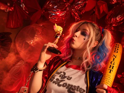 A1isha__ Harley Quinn Halloween 2026 Pic 9