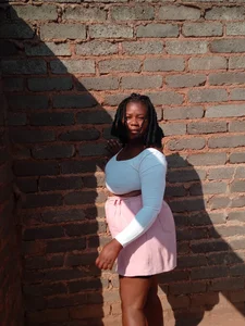 Lady2503 Public Immagine  4