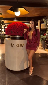 DannaCruz Happy new year🌹♥️ Pic