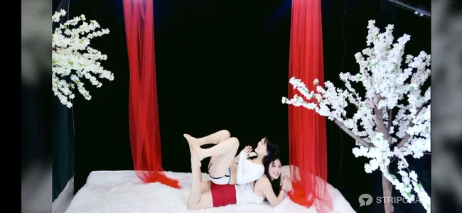 Banana-Milk69姐妹花图片 5