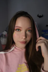 katekuray's XXX Nude Photo 4