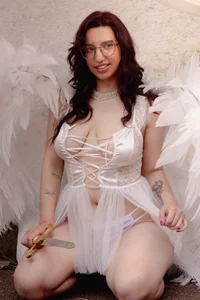 victoria_camm Can you imagine touching this angel? Foto 5