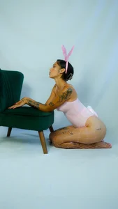 Easter Bunny od TattoedLexi_  4 snímek