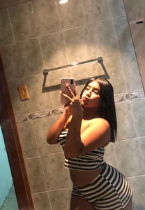 Mia_Milk_XXX kullanıcısının Public albümü -  3 fotoğraf