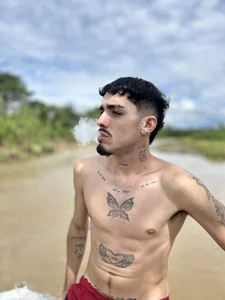 Adventures pics de NikoStone_  3 photos