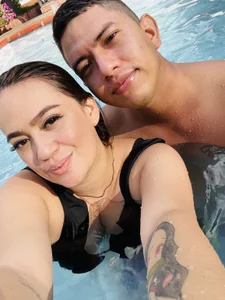 Hi de Couple_fantasy30  4 photos