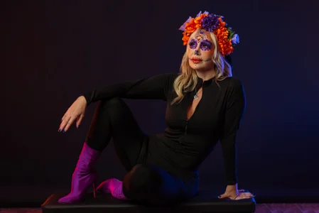 SophiMarin: 🎃 Haunting Halloween with touch of Catrina charm ( 9 фото)