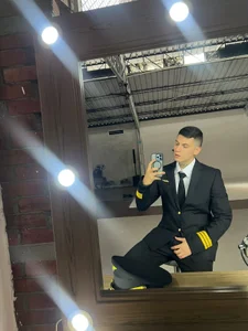 coming soon 🚨 de Yeiko_Romero_  6 photos