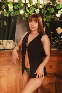 MilaGrace1🍀Kiss Me, I’m Lucky🍀图片 9