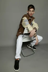 Lester_Broo I Immagine  9