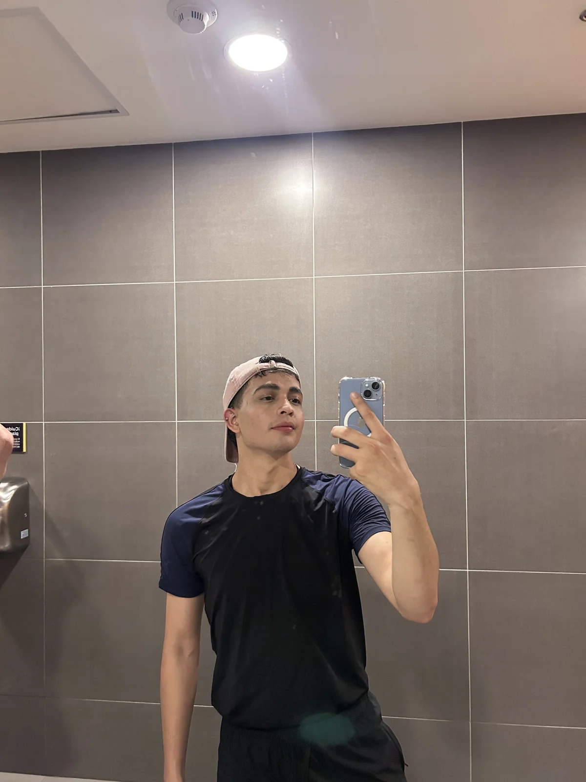 NewYoungHot adlı kullanıcının viral fotoğrafları:  7919