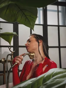 Wet girl od NastyushaaLove  5 snímek