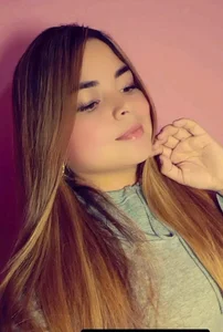 KellyKallahan Public Pic 2