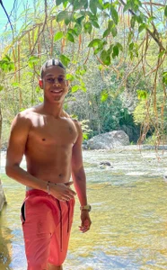 leo de SpicyBoys_X  Imagens