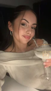 Scarlett323 Me me me 💕 Pic