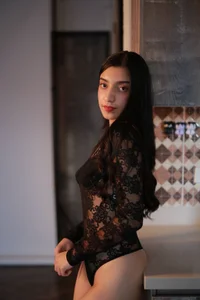 Public od FreyaZimmerman_  7 snímek