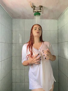 _Dian_A_Pr__ hot shower photos🌺 Εικόνα 3