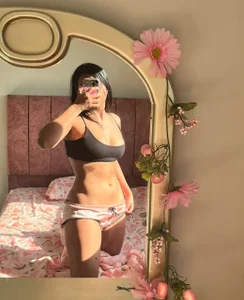 kity_horny_ THIS IS HOW THE SUN RISES🌞 slika 3