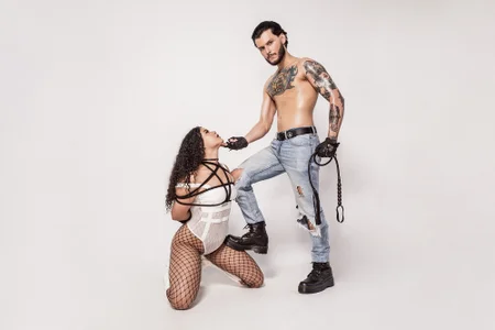 Twisted_Fantasy: come and crave me 😈 ( 3 фото)