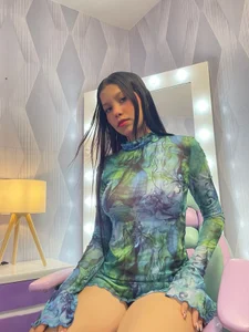 Maiasweet_ Public Pic 2