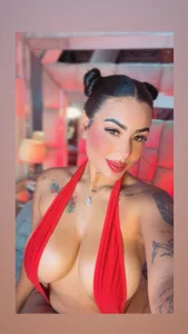 MaddyGray_ DECEMBER AND MADDY Immagine  9