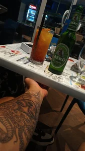 Akillas Public Fotka