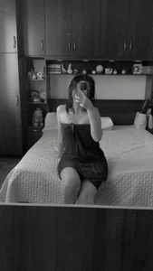 AmayaDominique: Public ( 8 фото)