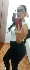 Chloe_Milf_ Casual day😏 Pic 5