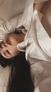 Nataly_forsy Sometimes I’m romantic ** Pic