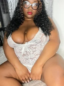 ButtaPecan00 A Glimpse Inside Butta’s World 🌎💋 Pic 5