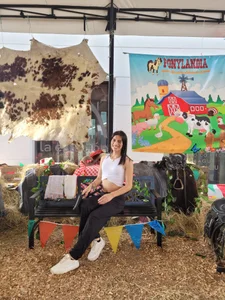 Ely_Millan Public صورة واحدة|Ely_Millan Public صورتان|Ely_Millan Public  4 صور|Ely_Millan Public  4 صورة