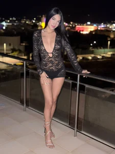 hemma_tinny_ Public Pic 3