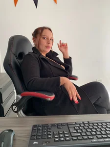 RoxieJackson Secretary Pic 4