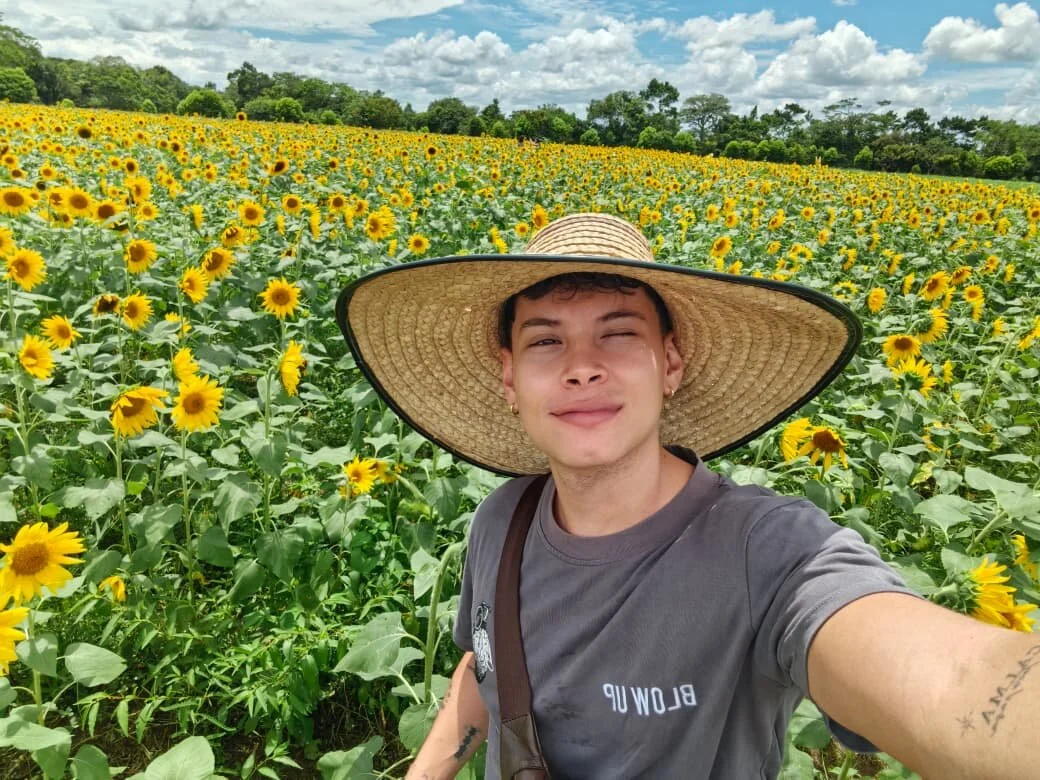 being happy de Daniel_Evans1  2 Imagens